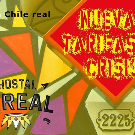 Hostal Irreal Santiago Buitenkant foto